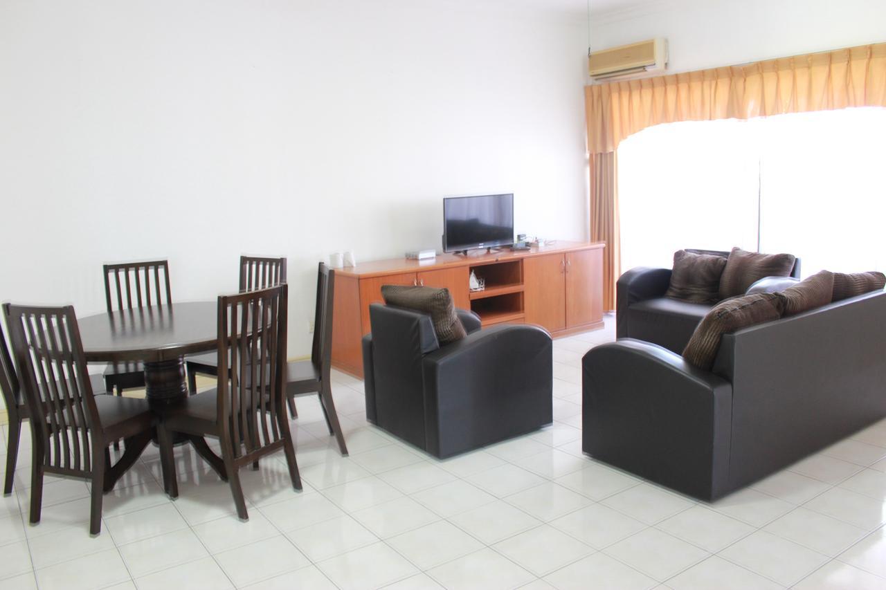 Marina Court, Kota Kinabalu, Sabah Villa Exterior foto