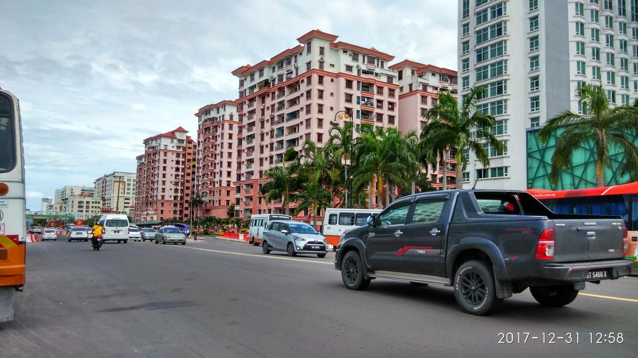 Marina Court, Kota Kinabalu, Sabah Villa Exterior foto